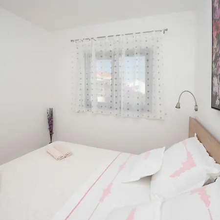 Apartment Gabriela Trogir