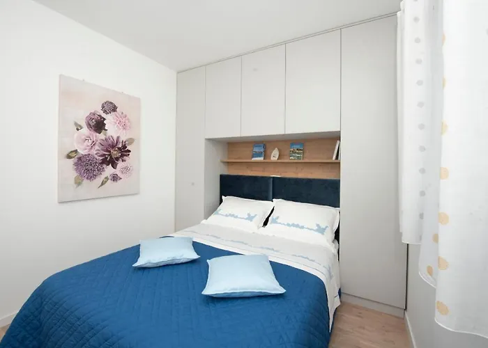 Gabriela Apartment *