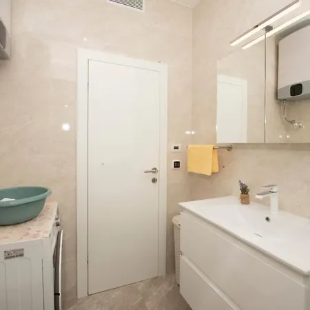 Gabriela Apartment