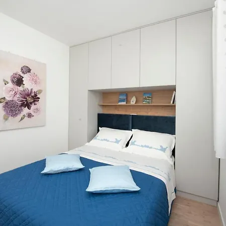Gabriela Apartment *